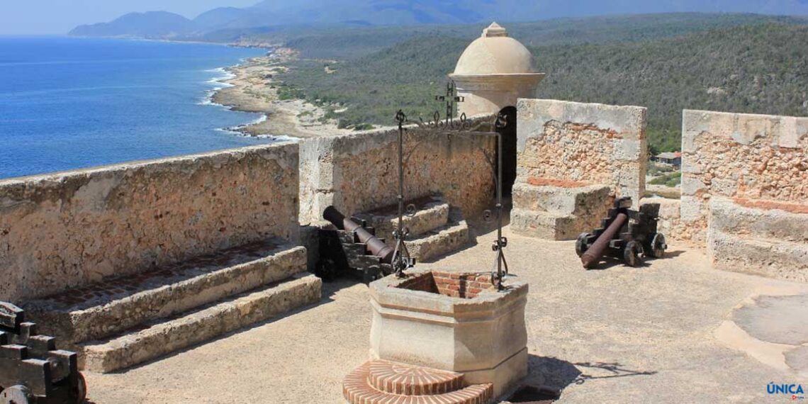 Castillo De San Pedro de La Roca Del Morro